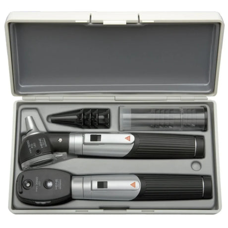 HEINE Mini 3000 Diagnostic Set XHL With 2 Handles In Hard Case 