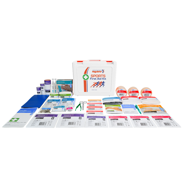 REGULATOR 3 Series Plastic Sports First Aid Kit 23.3 x 26.6 x 9.8cm